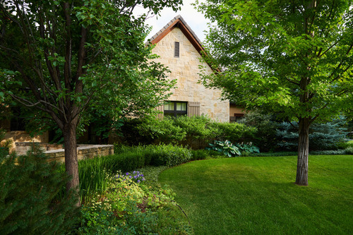 Tip of the week: 5 ways to prepare your landscape for fall
